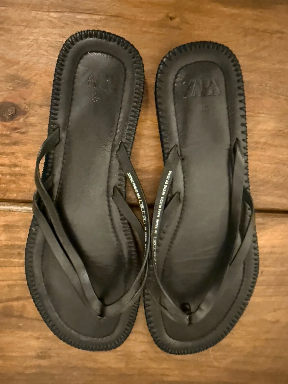 Zara Black Satin Strappy Toe-Post Sandals - Picture 2 of 4